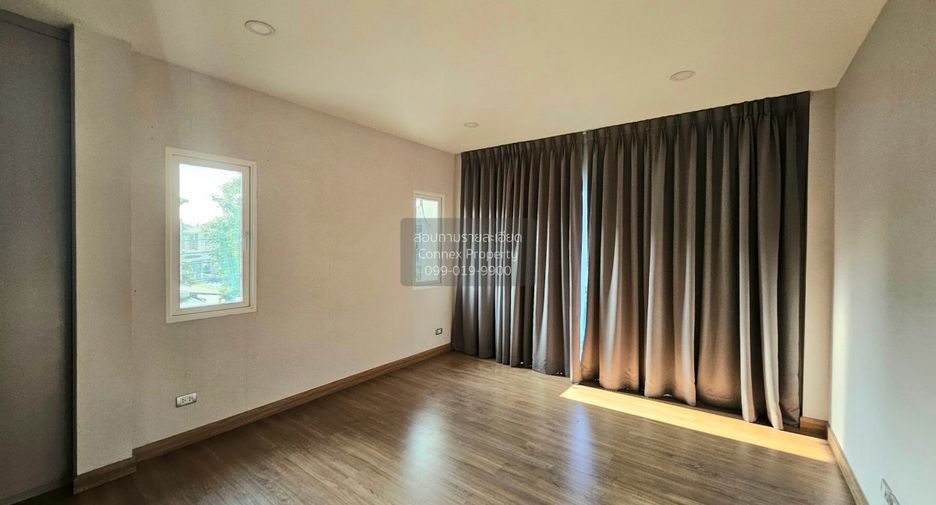 For sale 4 bedrooms house in Pak Kret, Nonthaburi