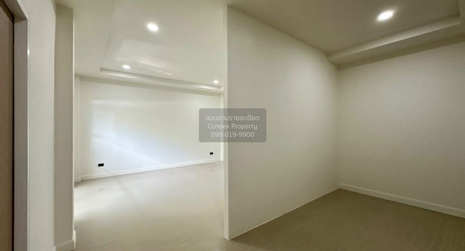 Reihenhaus zum Kauf mit 4 Zimmer in Mueang Phuket, Phuket