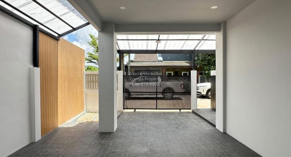 Reihenhaus zum Kauf mit 4 Zimmer in Mueang Phuket, Phuket