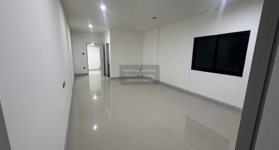 For sale 4 bedrooms house in Phasi Charoen, Bangkok