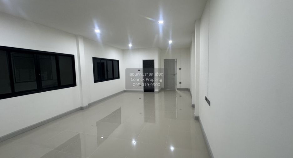For sale 4 bedrooms house in Phasi Charoen, Bangkok