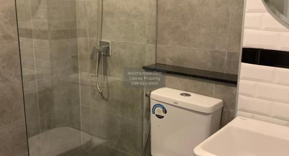 For sale 1 Beds condo in Bang Phlat, Bangkok