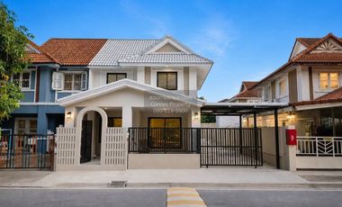 Reihenhaus zum Kauf mit 4 Zimmer in Bang Yai, Nonthaburi