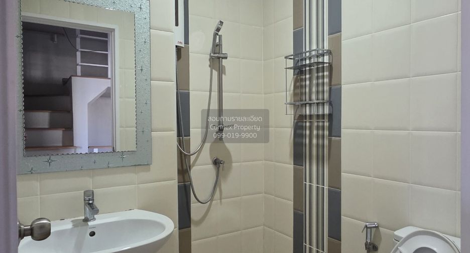 À vendre 4 chambres maison de ville à Bang Kruai, Nonthaburi