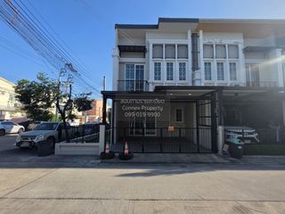 À vendre 4 chambres maison de ville à Bang Kruai, Nonthaburi