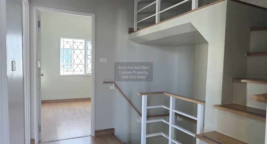 À vendre 4 chambres maison de ville à Bang Kruai, Nonthaburi