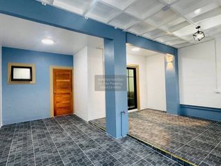 For sale 3 bedrooms townhouse in Mueang Samut Prakan, Samut Prakan