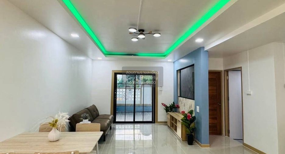 For sale 3 bedrooms townhouse in Mueang Samut Prakan, Samut Prakan