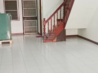 Продажа 2 спальни таунхаус в Мин Бури, Бангкок