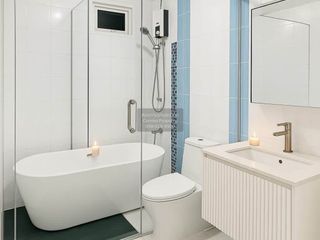 Продажа 3 спальни кондо в Банг Капи, Бангкок