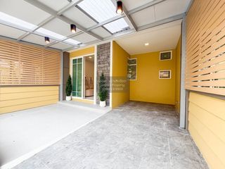 Casa adosada en venta de 4 habitaciones en Mueang Nonthaburi, Nonthaburi