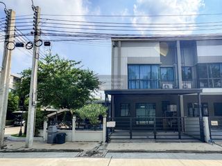 出售 2 卧室 联排别墅 在 Bang Bua Thong, Nonthaburi