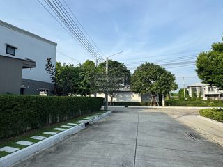 出售 2 卧室 联排别墅 在 Bang Bua Thong, Nonthaburi