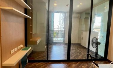 For sale 1 Beds condo in Bang Na, Bangkok