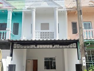 出售 3 卧室 联排别墅 在 Nong Khaem, 曼谷