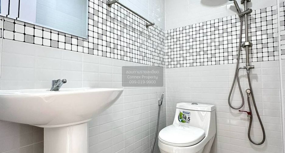 For sale 3 bedrooms townhouse in Bang Bua Thong, Nonthaburi