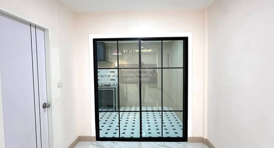 For sale 3 bedrooms townhouse in Bang Bua Thong, Nonthaburi