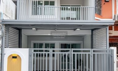 À vendre 2 chambres maison de ville à Bang Bua Thong, Nonthaburi