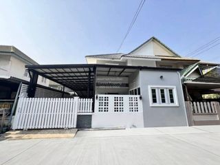 Casa adosada en venta de 4 habitaciones en Bang Bua Thong, Nonthaburi