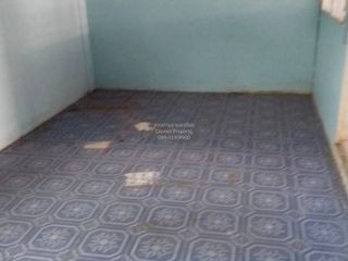 Casa adosada en venta de 2 habitaciones en Nong Chok, Bangkok