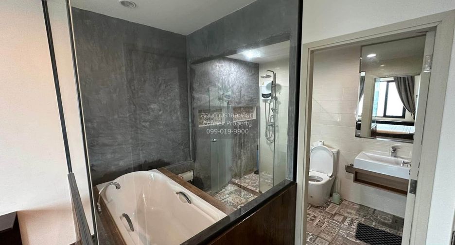 For sale 2 bedrooms condo in Mueang Samut Prakan, Samut Prakan