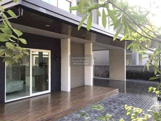 出售 4 卧室 独立屋 在 Bang Khae, 曼谷