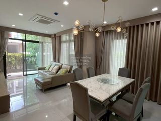 出售 4 卧室 独立屋 在 Khlong Sam Wa, 曼谷