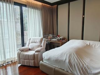 Casa en venta de 5 habitaciones en Bang Kruai, Nonthaburi