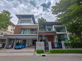 Casa en venta de 5 habitaciones en Bang Kruai, Nonthaburi
