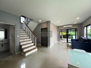 出售 4 卧室 独立屋 在 Sai Mai, 曼谷