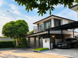 出售 4 卧室 独立屋 在 Sai Mai, 曼谷