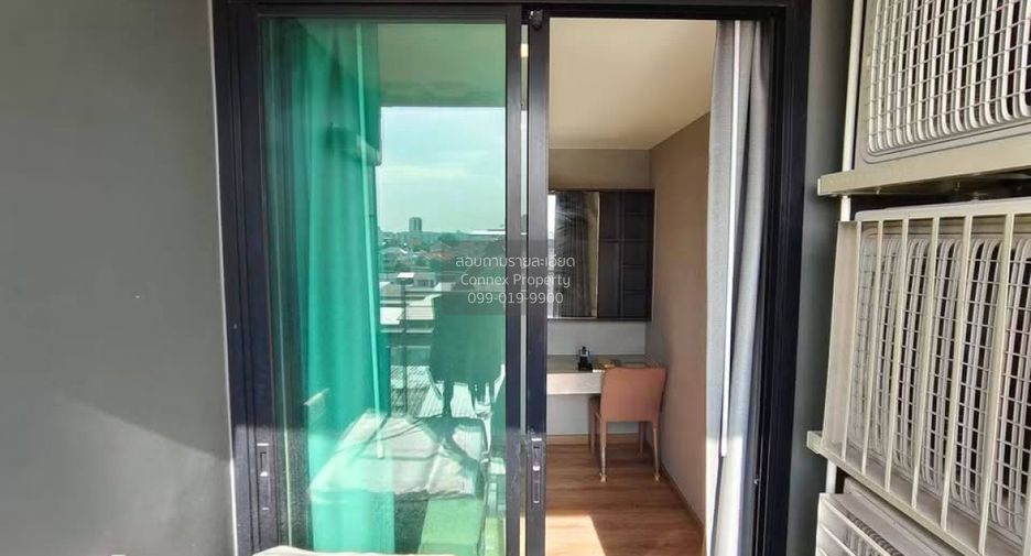 For sale 2 bedrooms condo in Bang Kapi, Bangkok