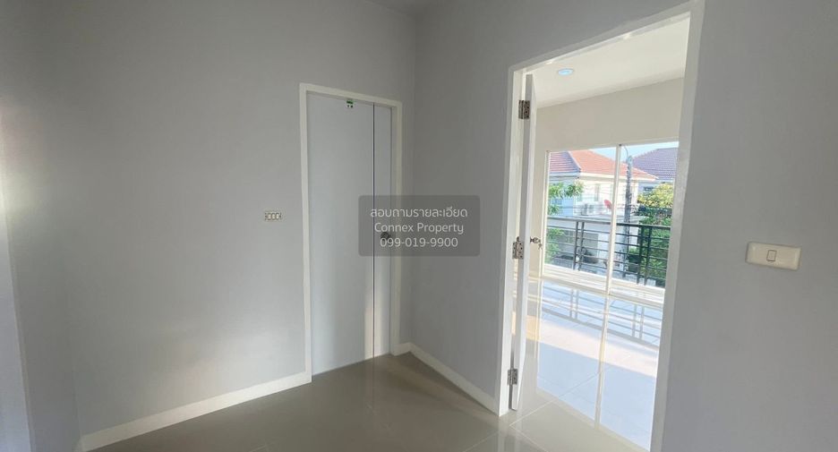 出售 3 卧室 独立屋 在 Lat Krabang, 曼谷