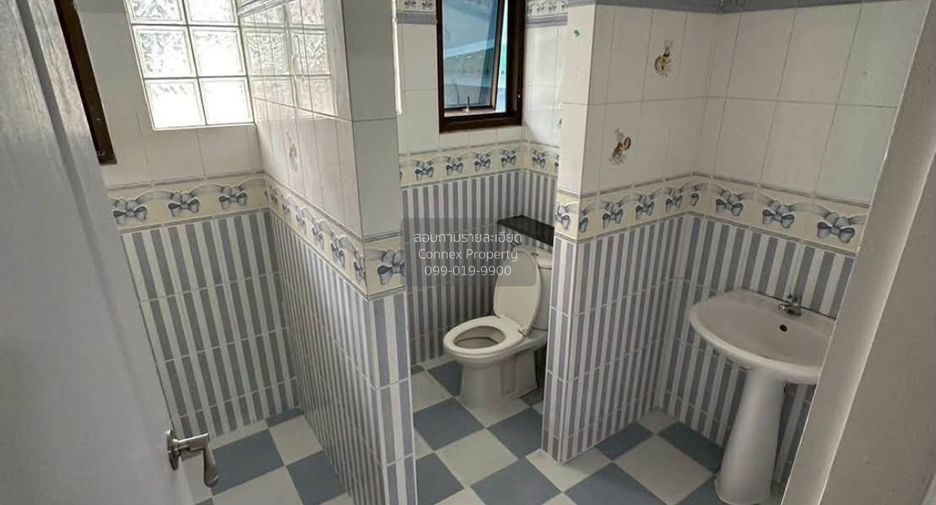 For sale 5 ベッドルーム house in Wang Thonglang, Bangkok