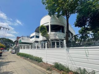 For sale 5 ベッドルーム house in Wang Thonglang, Bangkok