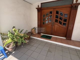 出售 4 卧室 联排别墅 在 Chatuchak, 曼谷