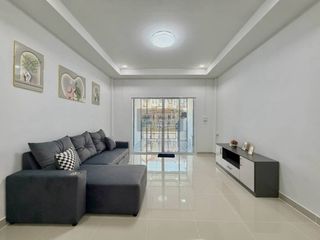 Reihenhaus zum Kauf mit 3 Zimmer in Bang Bua Thong, Nonthaburi