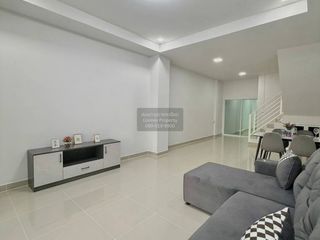 Reihenhaus zum Kauf mit 3 Zimmer in Bang Bua Thong, Nonthaburi