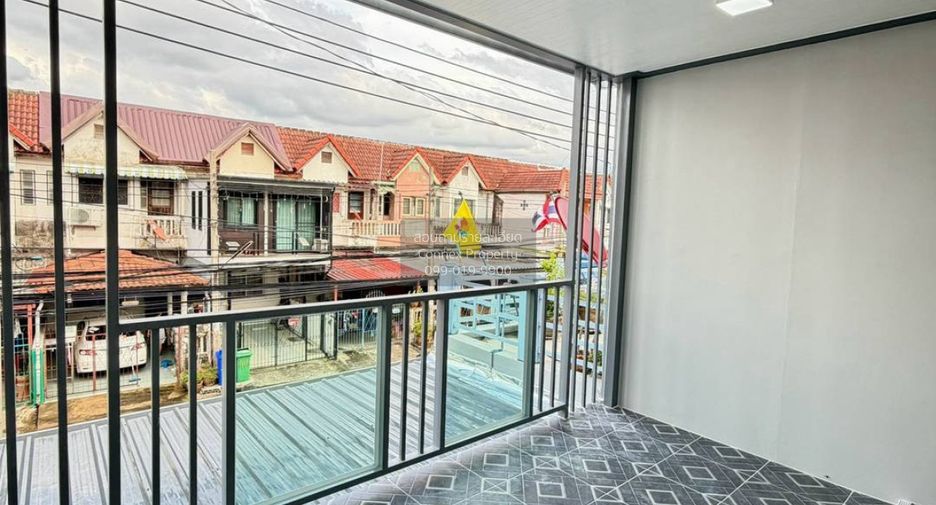 For sale 3 bedrooms townhouse in Bang Bua Thong, Nonthaburi