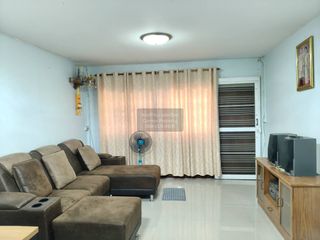 出售 2 卧室 联排别墅 在 Sai Noi, Nonthaburi