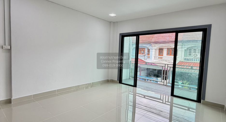 Casa adosada en venta de 2 habitaciones en Mueang Nonthaburi, Nonthaburi