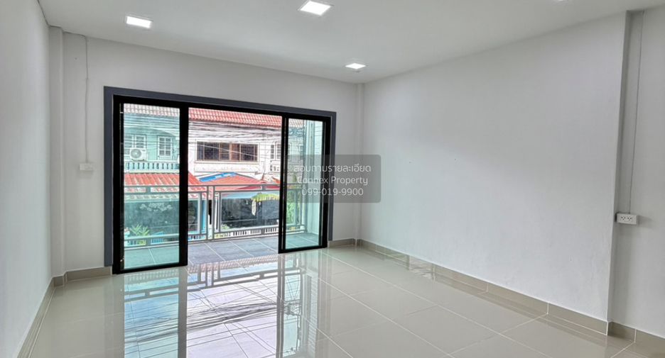 Casa adosada en venta de 2 habitaciones en Mueang Nonthaburi, Nonthaburi