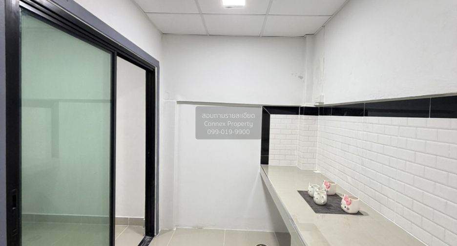 Casa adosada en venta de 2 habitaciones en Mueang Nonthaburi, Nonthaburi