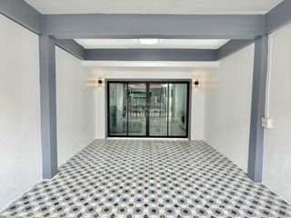 Casa adosada en venta de 2 habitaciones en Mueang Nonthaburi, Nonthaburi