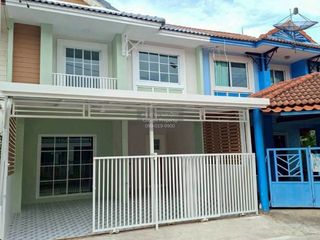 出售 3 卧室 联排别墅 在 Sai Noi, Nonthaburi