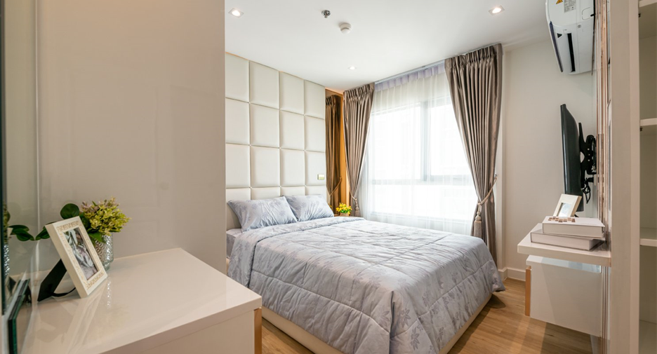 Wohnung zur Miete mit 3 Zimmer in Huai Khwang, Bangkok