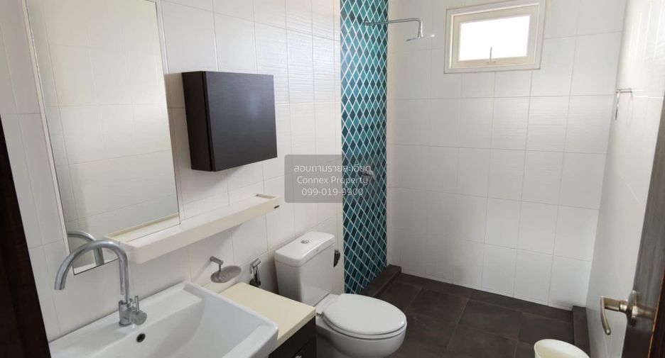 For rent 3 bedrooms villa in Mueang Phuket, Phuket