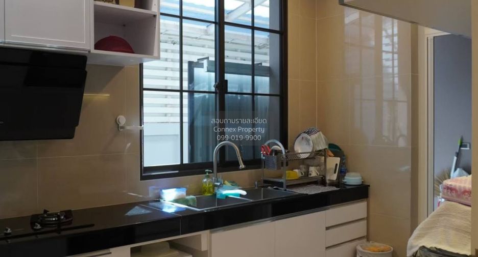 Haus zur Miete mit 5 Zimmer in Thawi Watthana, Bangkok