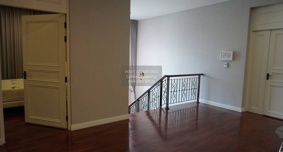 Haus zur Miete mit 5 Zimmer in Thawi Watthana, Bangkok