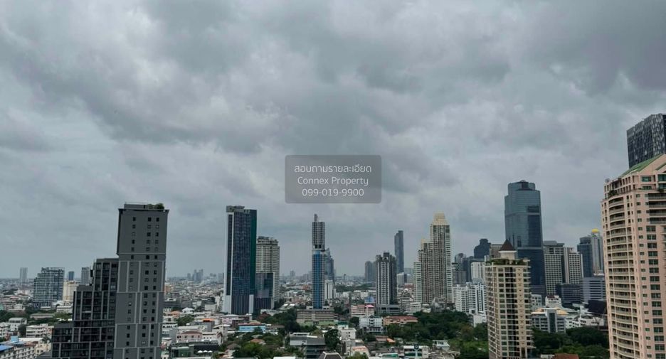 For rent 2 bedrooms condo in Sathon, Bangkok